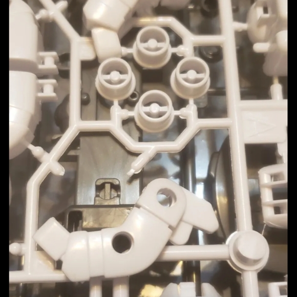 Build and Create Robotics, Create 3 Robots (New Open Box) By Discovery - Picture 8 of 11